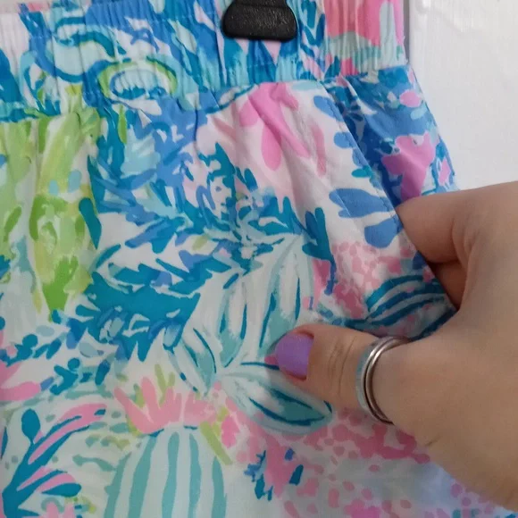 🌊HTF Lilly Pulitzer🌊 - Katia Short - Picture 7 of 15